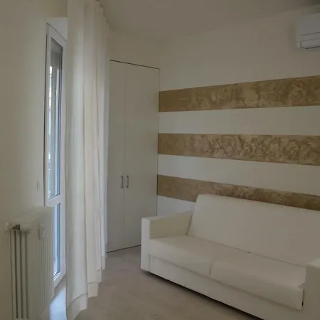 N.30 * Verona
